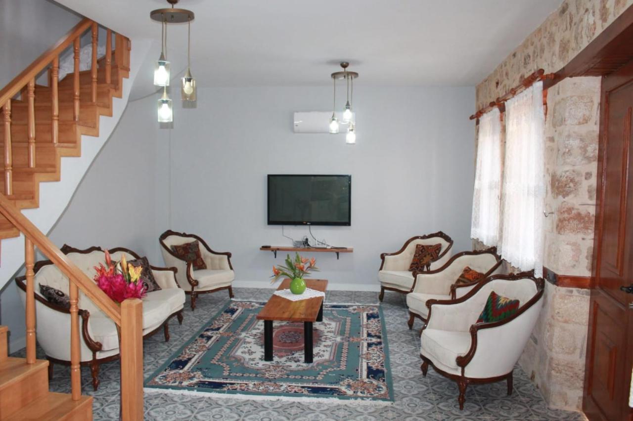 Leila Old House Villa Antalya Exteriör bild